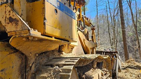 steep hill side road cutting